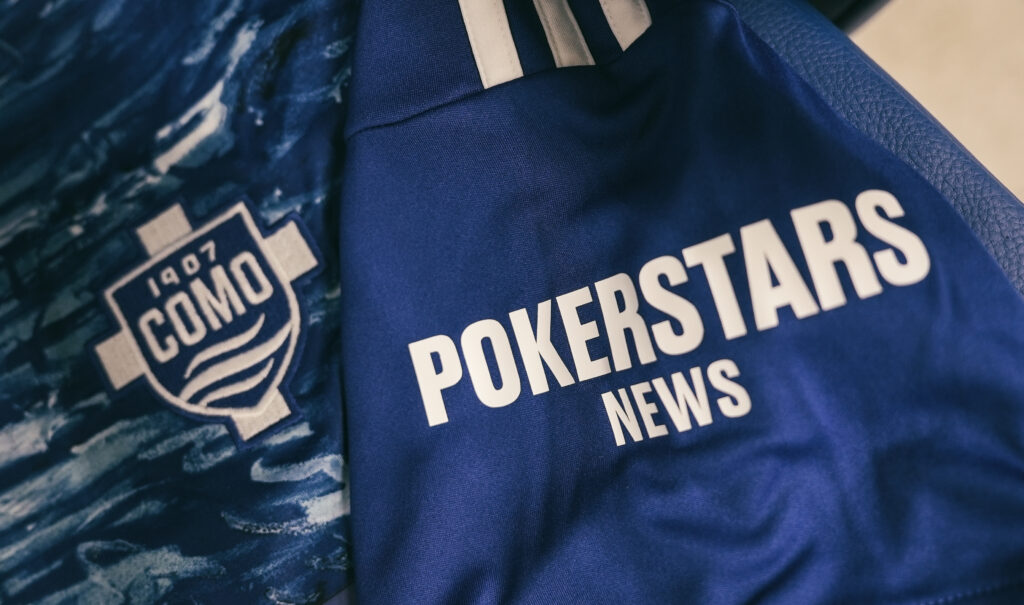 PokerStarsNews partner ufficiale del Como 1907: il logo sulle maglie in Serie A e Coppa Italia