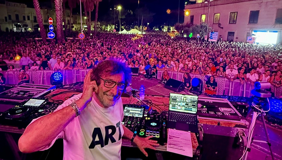Forum Retail 2025: Claudio Cecchetto tra gli speaker tra musica e comunicazione