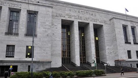 Scommesse clandestine (e calciatori): cinque patteggiamenti