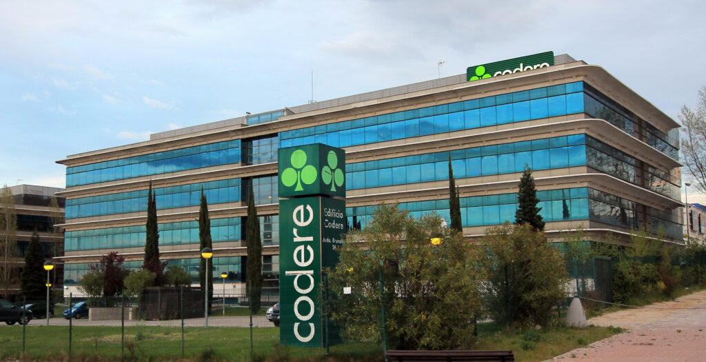 CODERE headquarters at 26 Avenida de Bruselas (street) in Alcobendas (Community of Madrid, Spain). Lens: Canon EF-S 10-18mm F4.5-5.6 IS STM.