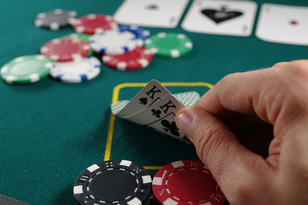 Poker illegale nel zurighese: sequestrati 55mila franchi