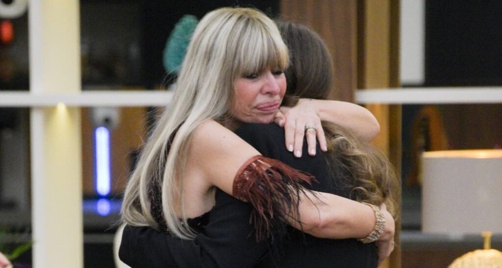 Grande Fratello Vip, Alessandra Mussolini favorita in quota