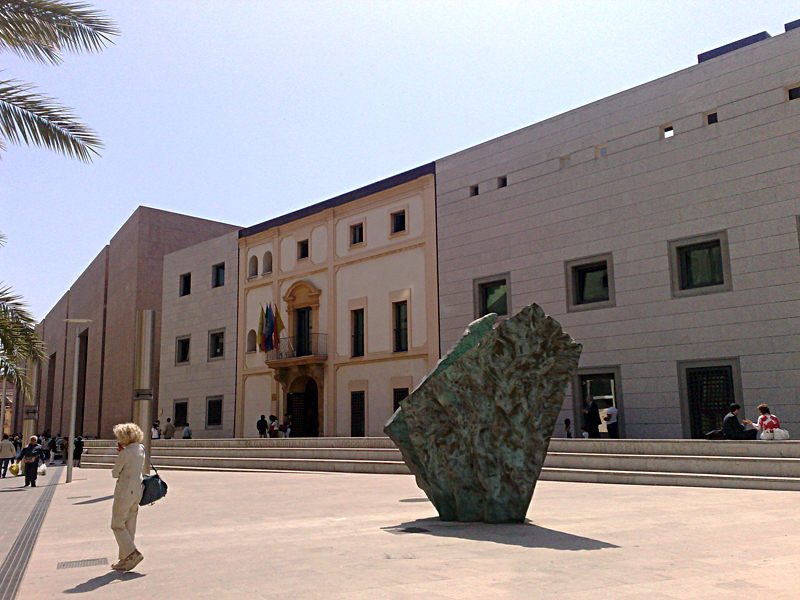 Internet point e Pvr, stop alle sanzioni sui pc: la Corte d’Appello di Palermo chiarisce i limiti del Tulps