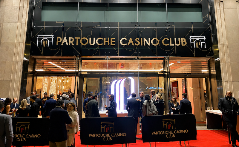 Parigi: ecco il Partouche Casino Club, un palazzo di poker e gaming da 5mila metri quadrati